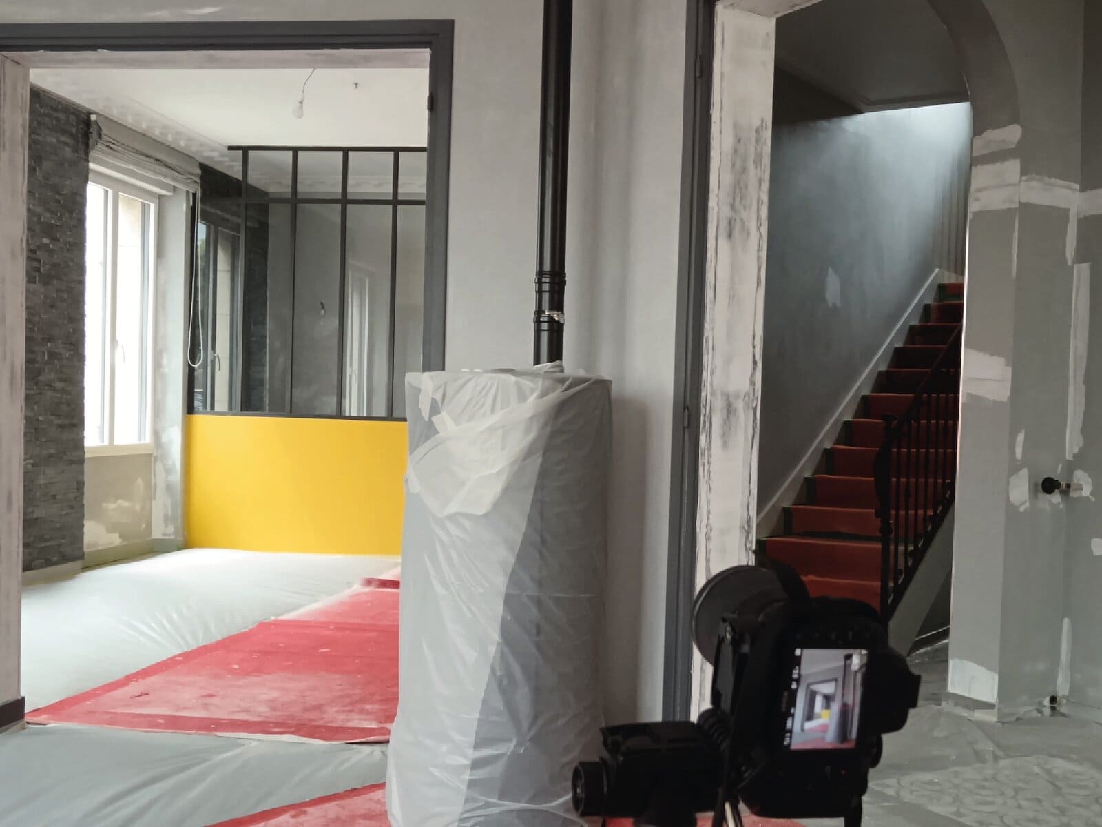 Reportage photo avant après sur un chantier de peinture intérieur
