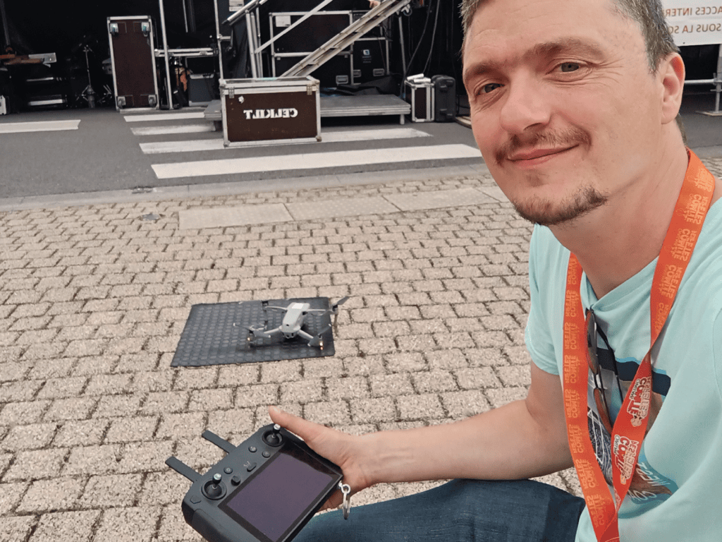 Photographie de Matthieu Dublanche de l'entreprise DronEsprit lors de la fête de la musique de Challans organisée par le comités des fêtes