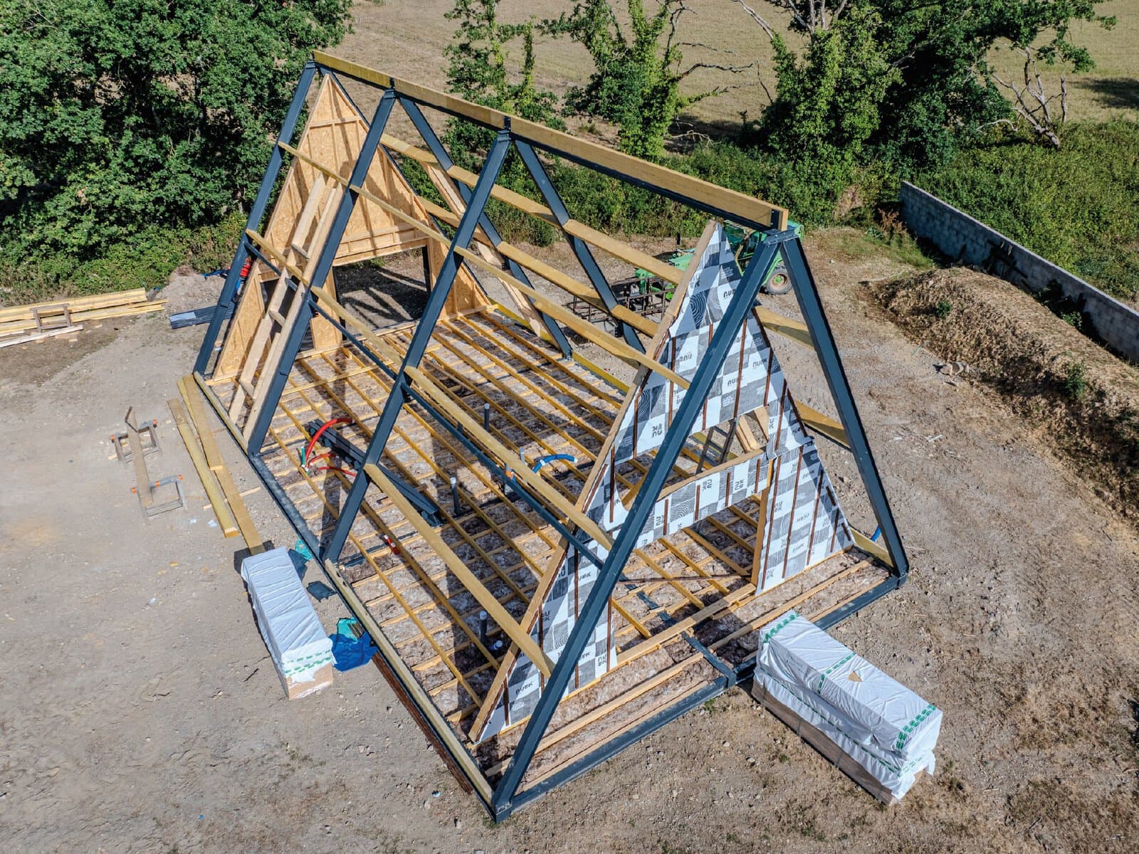 Maison d'architecte atypique. Prises de vue par drone par DronEsprit.